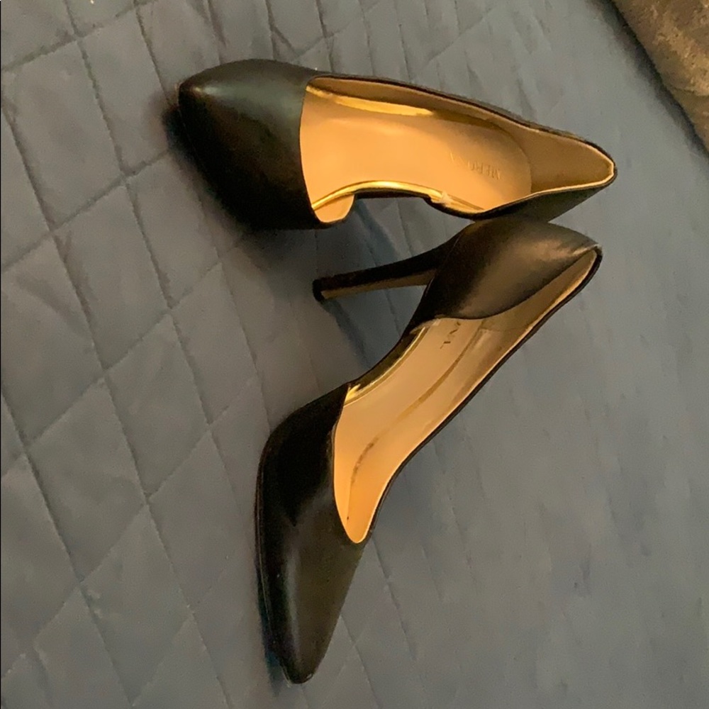 Cute Strapless Heels